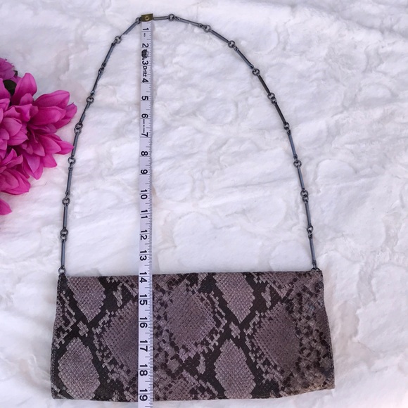 🎉Host Pick🎉 NWOT Via Spiga clutch - Picture 4 of 7